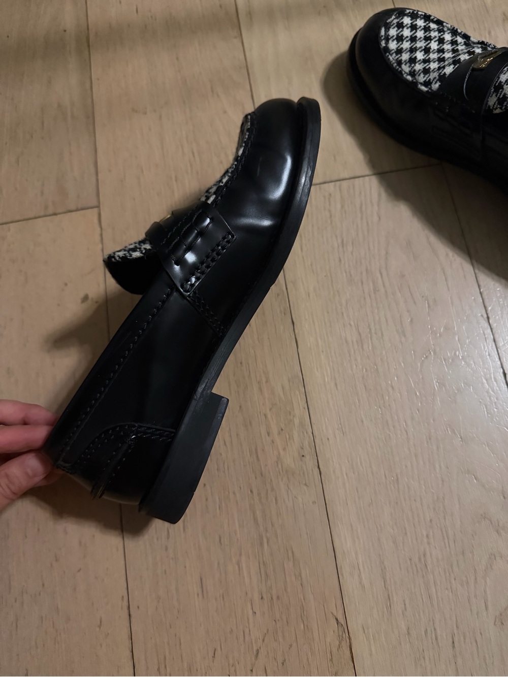 Miu Miu Black Leather Loafers with Black & White Houndstooth - Picture 3 of 6